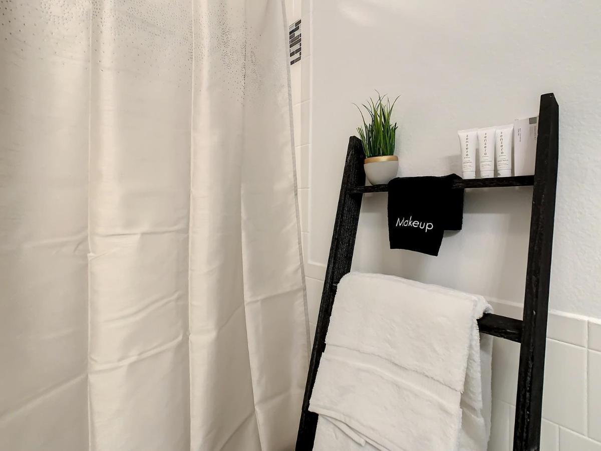 Pet Friendly In Orlando Area Near Disney 셀러브레이션 외부 사진