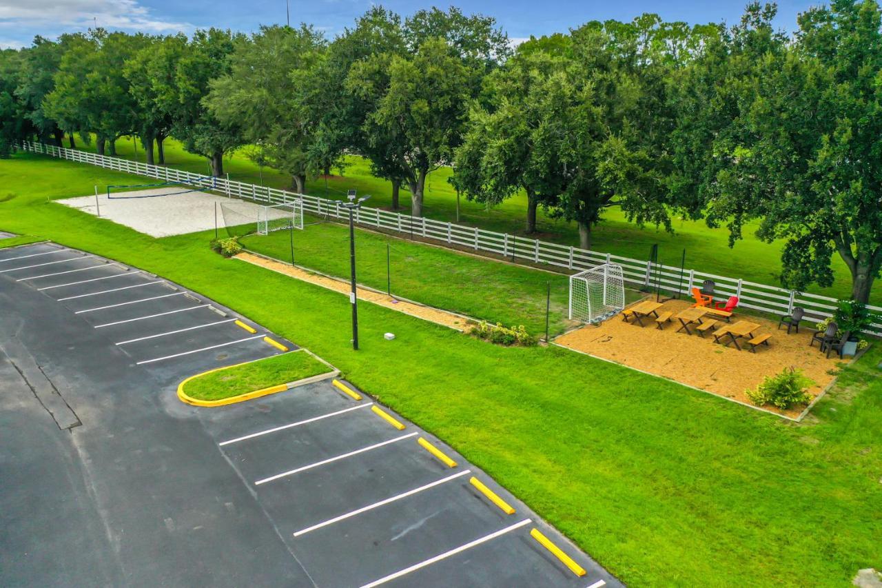 Pet Friendly In Orlando Area Near Disney 셀러브레이션 외부 사진